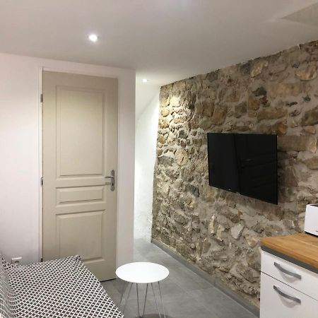 Les Olives Wifi Netflix Appart-Hotel-Provence La Fare-les-Oliviers Exterior foto